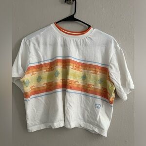 Billabong Wrangler Size Small tee! Cropped